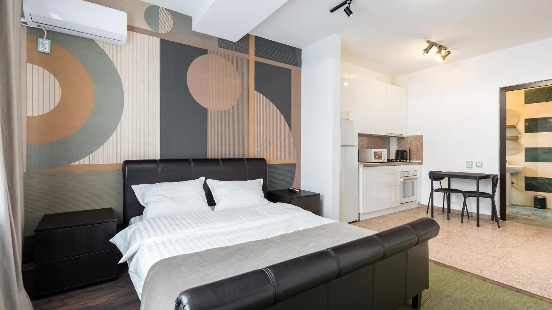 Stylish Concept Studio 13 Bucarest Rumanía