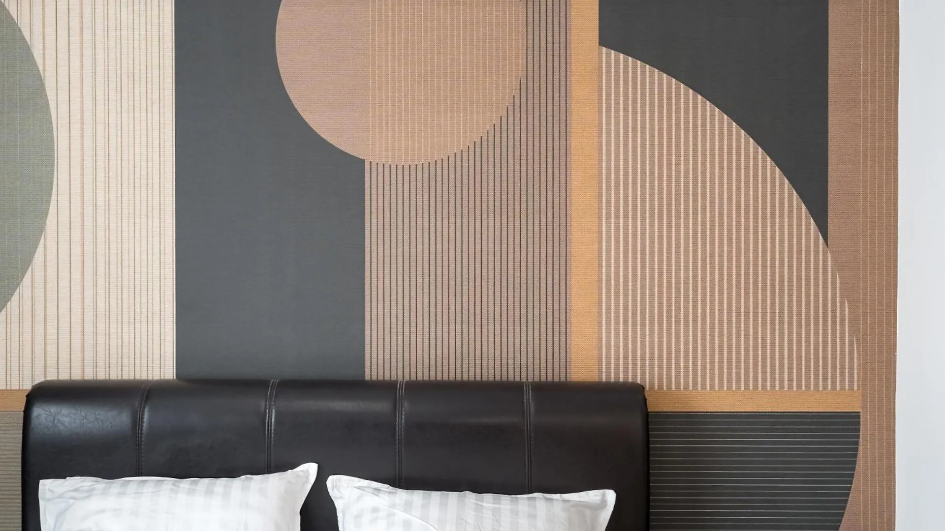 Stylish Concept Studio 13 Bucarest Rumanía